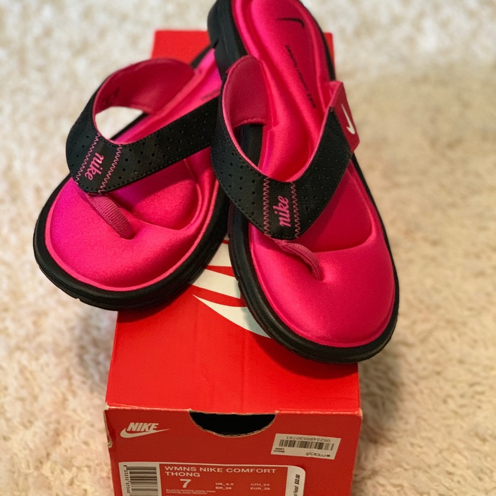 Nike comfort thong